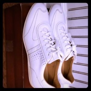 Size 13 Mezlan athleisure shoes